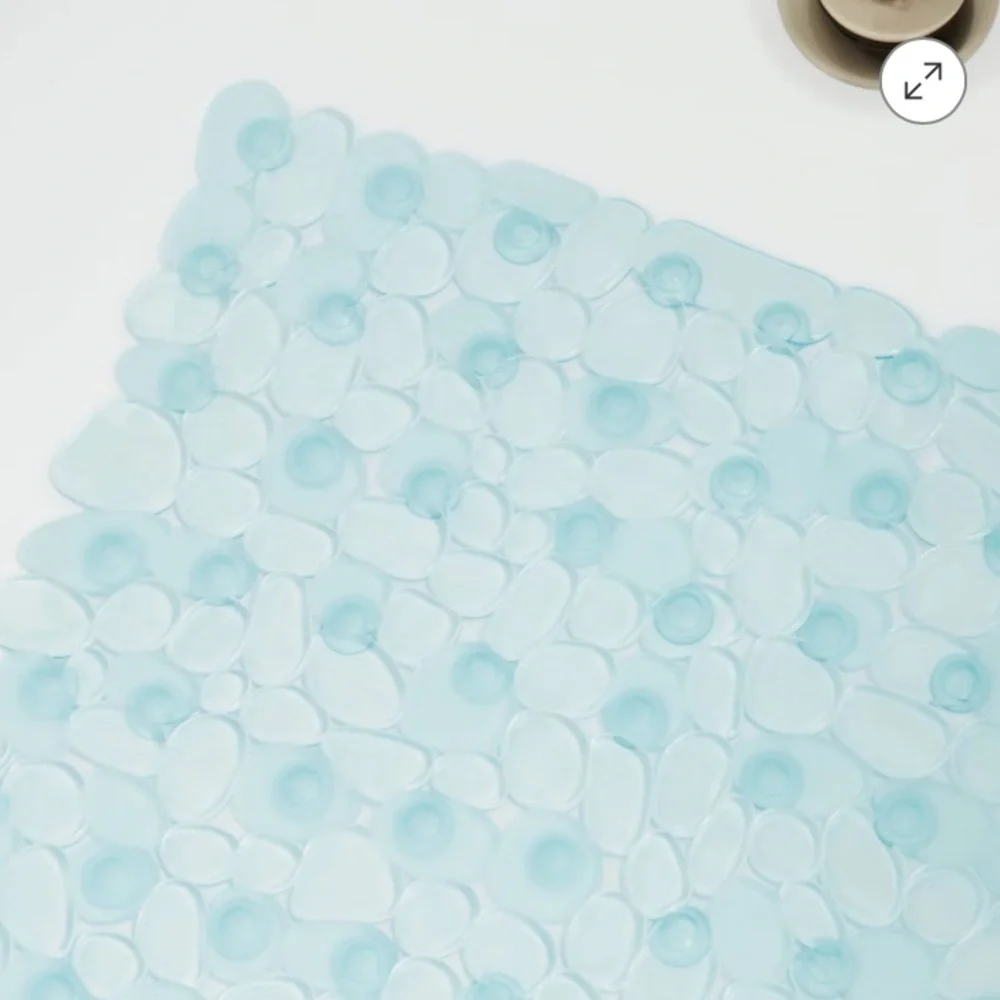 Room Essentials Pebble Bath Mat Blue